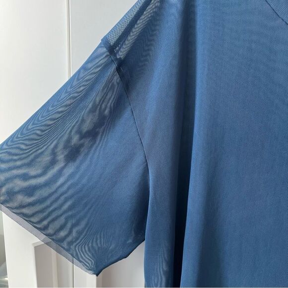 Agnes & Dora Blue Mesh Oversize Stretch T-Shirt Top small NWT - Picture 13 of 13